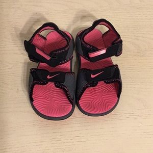Girl Nike Sneakers
